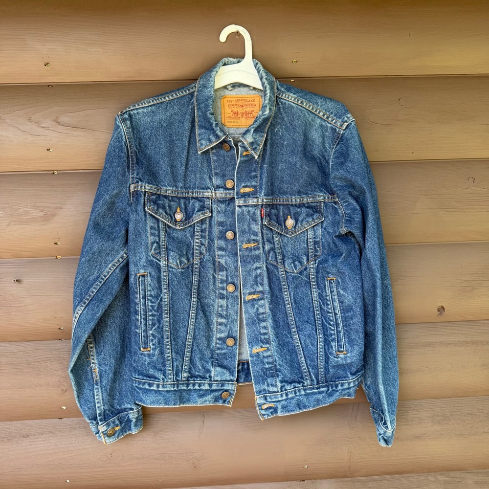 Levi's Type 3 Trucker Jacket Mens 36 Blue Denim Made in USA 71506-0216